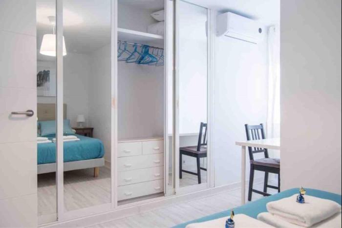 Appartement Junto A Calle Betis Y Plaza De Cuba Séville